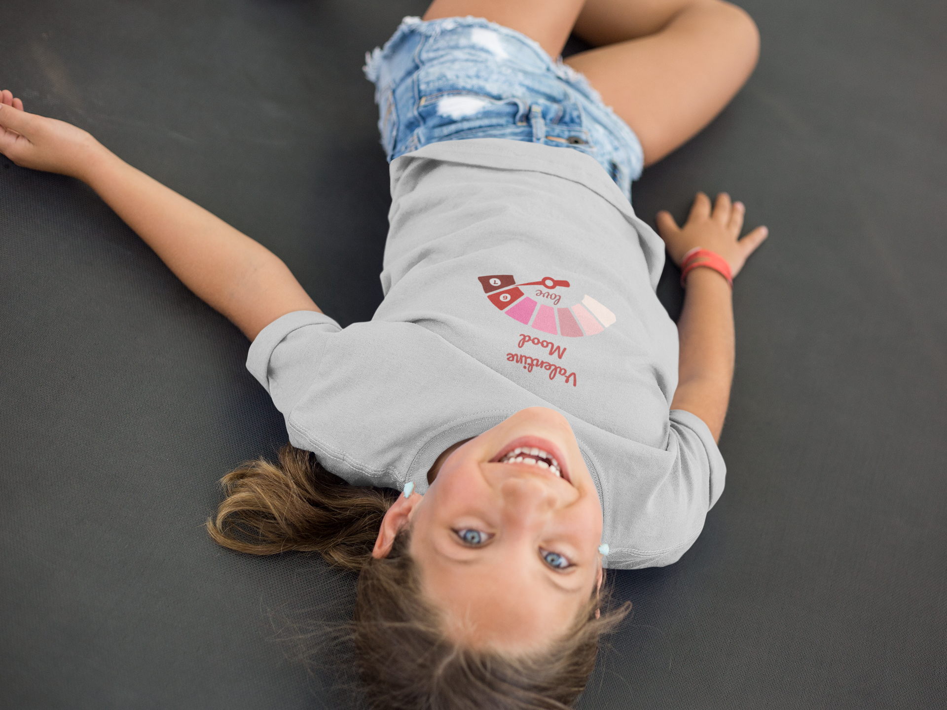 Valentine Mood gauge Kids Tee | 6 7 SIX SEVEN (Kid's Fit)